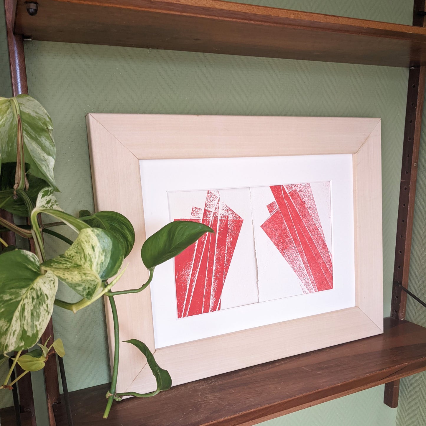 Solo Flow Left   305 x 215 mm